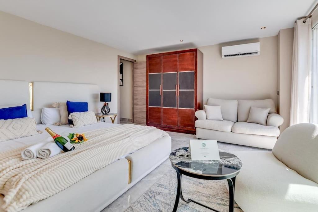 Lejlighed The Diamond Of Banus With Seaviews Marbella